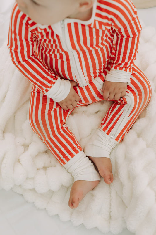 Candy Cane Dreams: Unwrapping the Magic of Festive Baby Pajamas