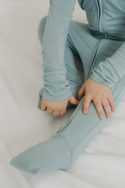 Steel blue - Essentials sleepwear— double zipper- thermoregulating, gentle on sensitive skin